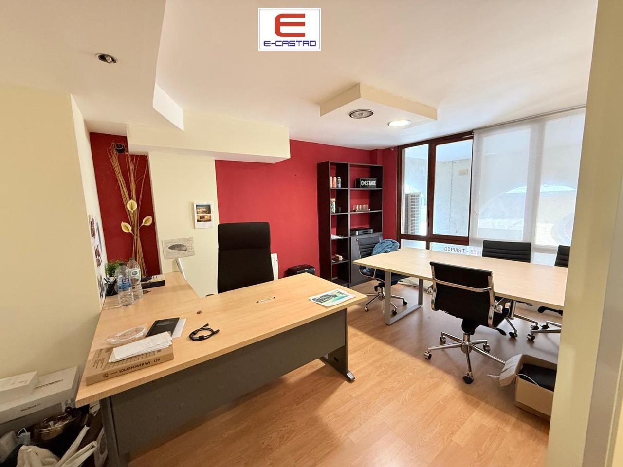 Office for sale in Castro-Urdiales  with Heating