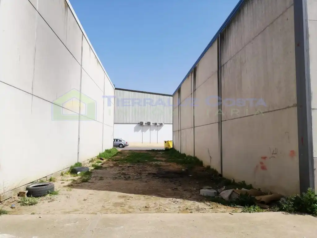 Terreny industrial en venda a Lepe