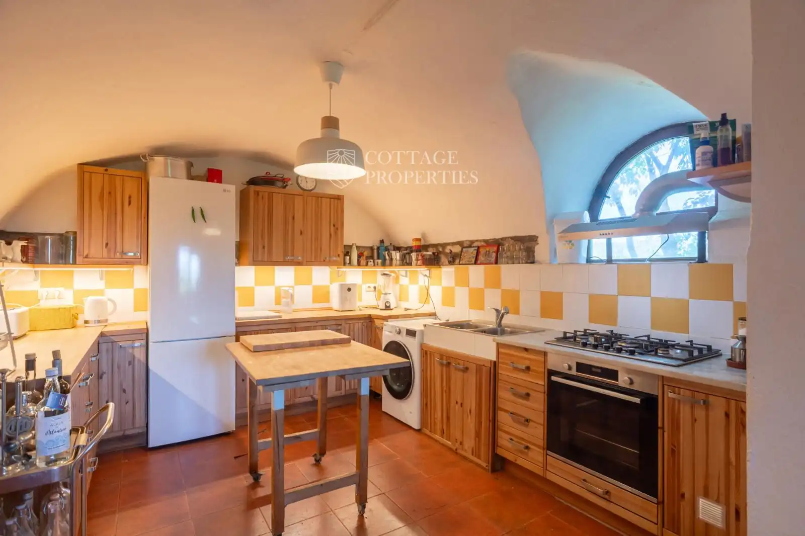Cocina de Finca rústica en venta en Maià de Montcal con Calefacción y Piscina