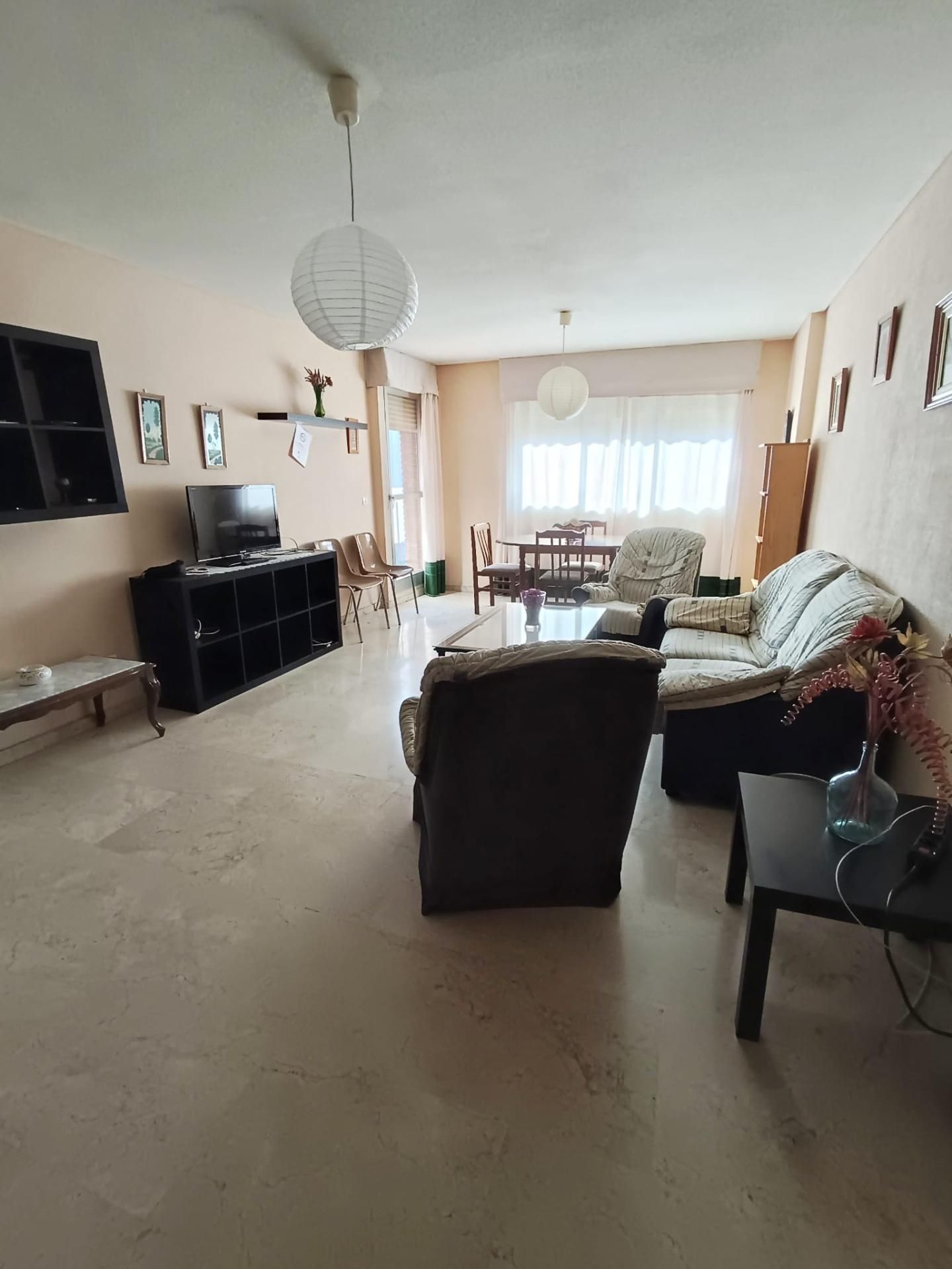 Sala de estar de Piso en venta en  Córdoba Capital con Aire acondicionado, Terraza y Trastero