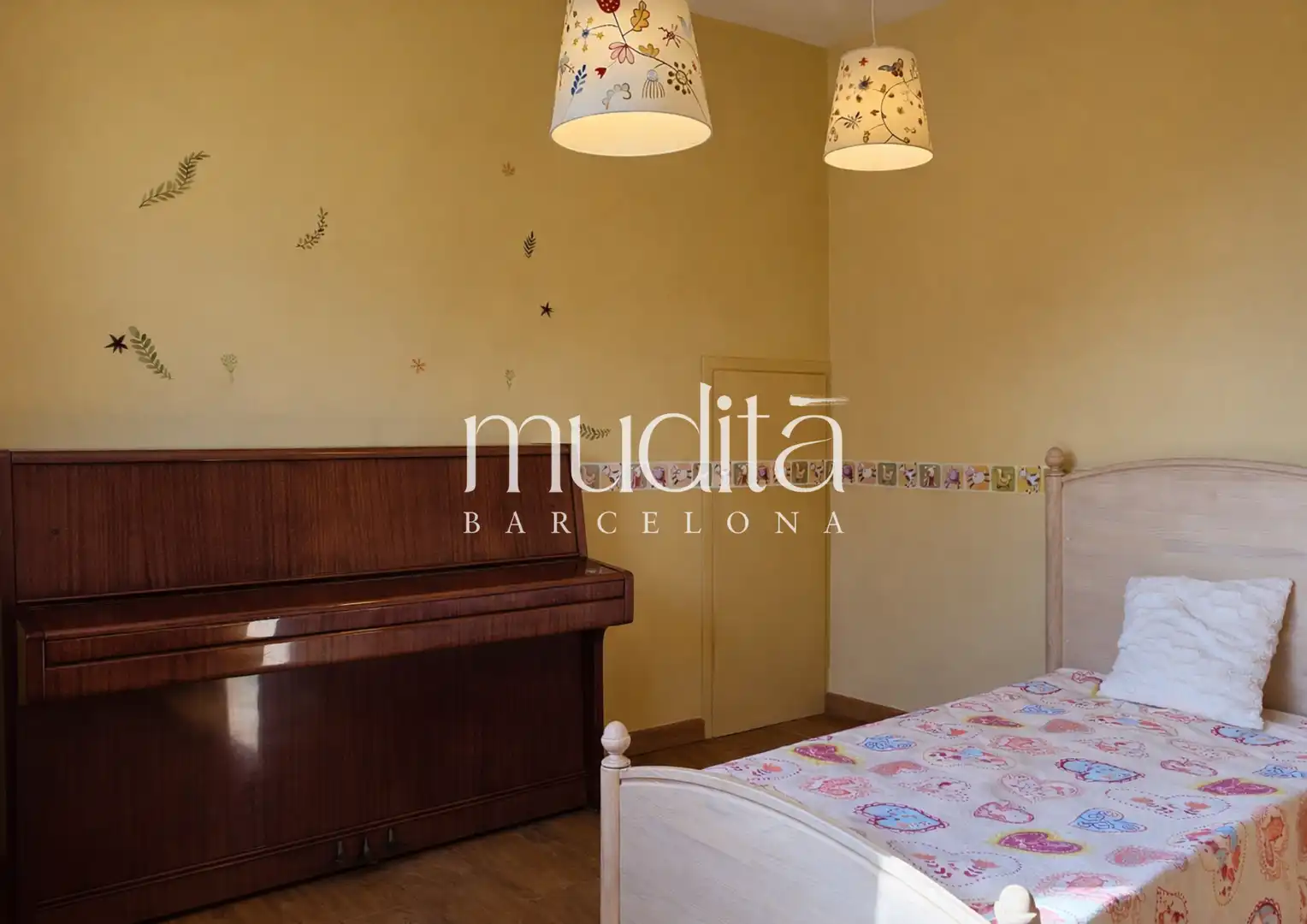 Bedroom of Houses for sale in Argentona  with Heating, Private garden and Terrace