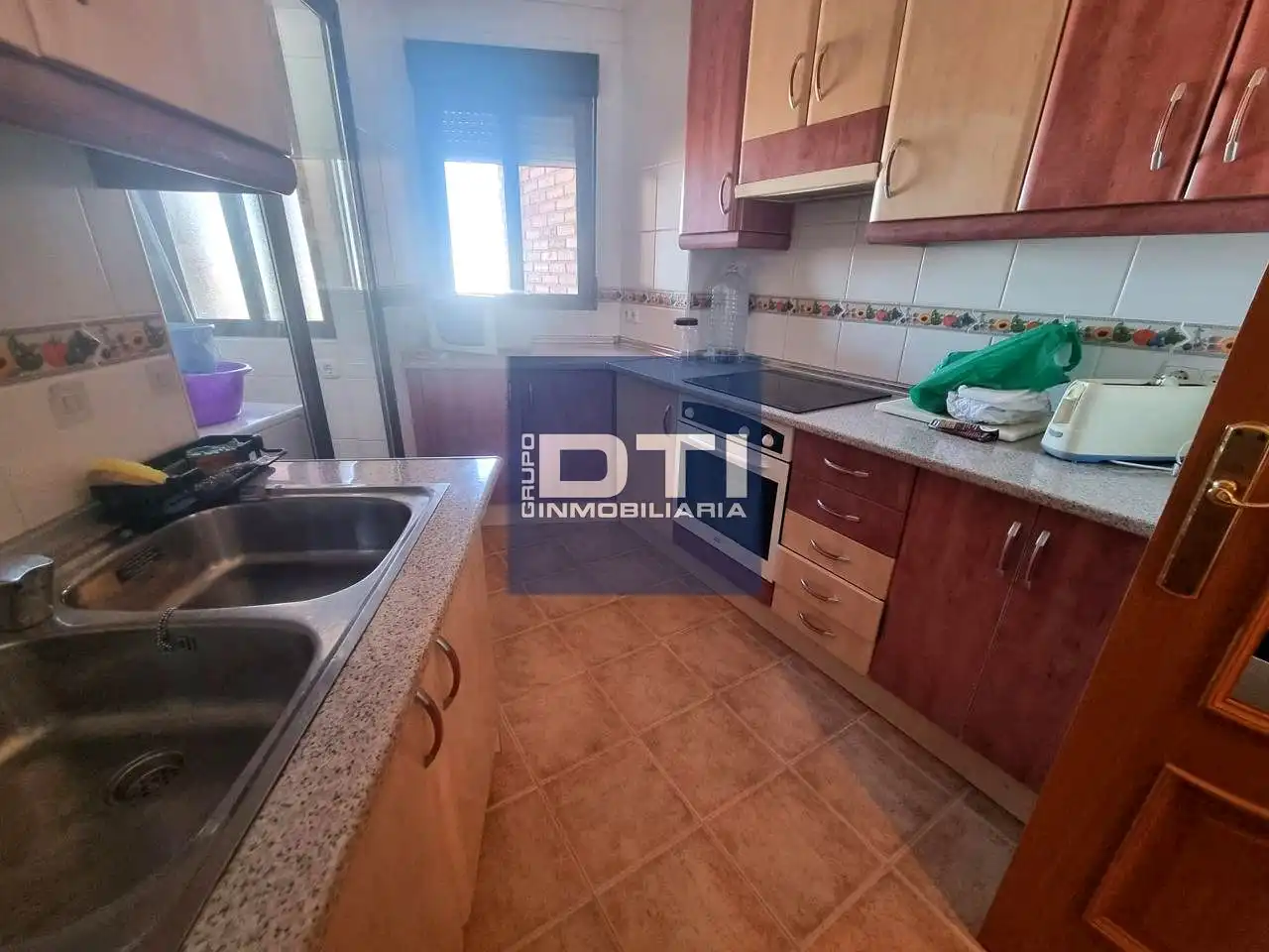 Piso con terraza en venta en Hermanos Quintero, imagen 17