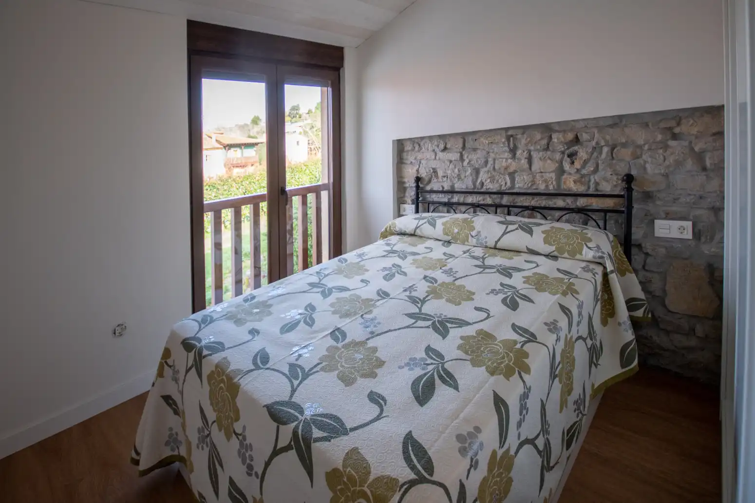 Bedroom of Detached homes for sale in Villaviciosa