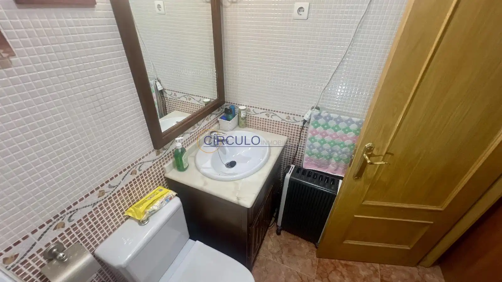 Baño de Piso en venta en Lorca con Aire acondicionado y Amueblado