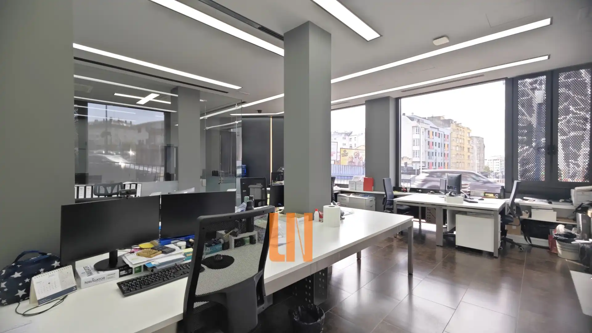 Office for rent in Culleredo  with Air Conditioner, Heating and Furnished