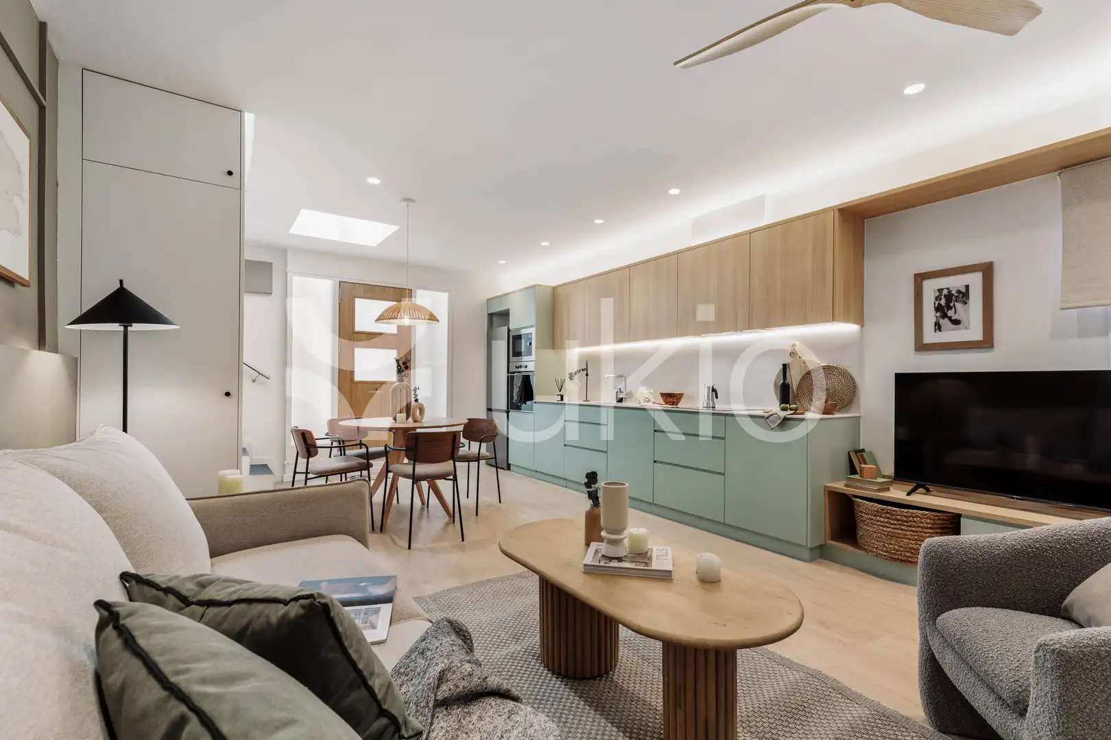 Living room of Apartments for rent in Barcelona  with Air Conditioner, Heating and Terrace