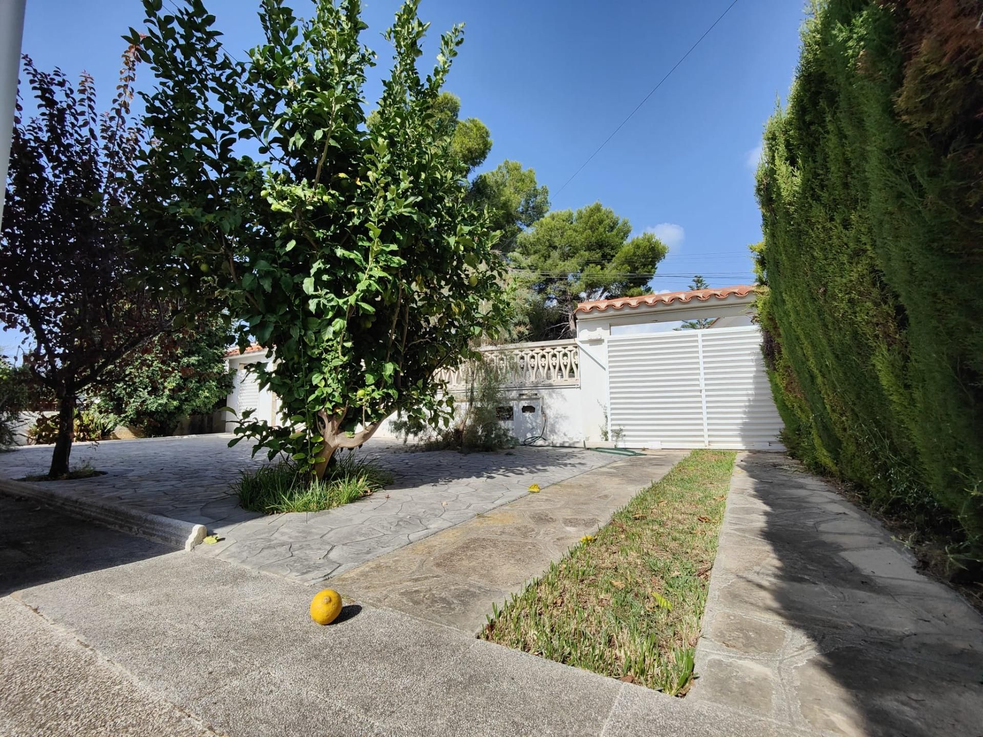 Garden of House or chalet for sale in Cunit  with Air Conditioner, Heating and Private garden