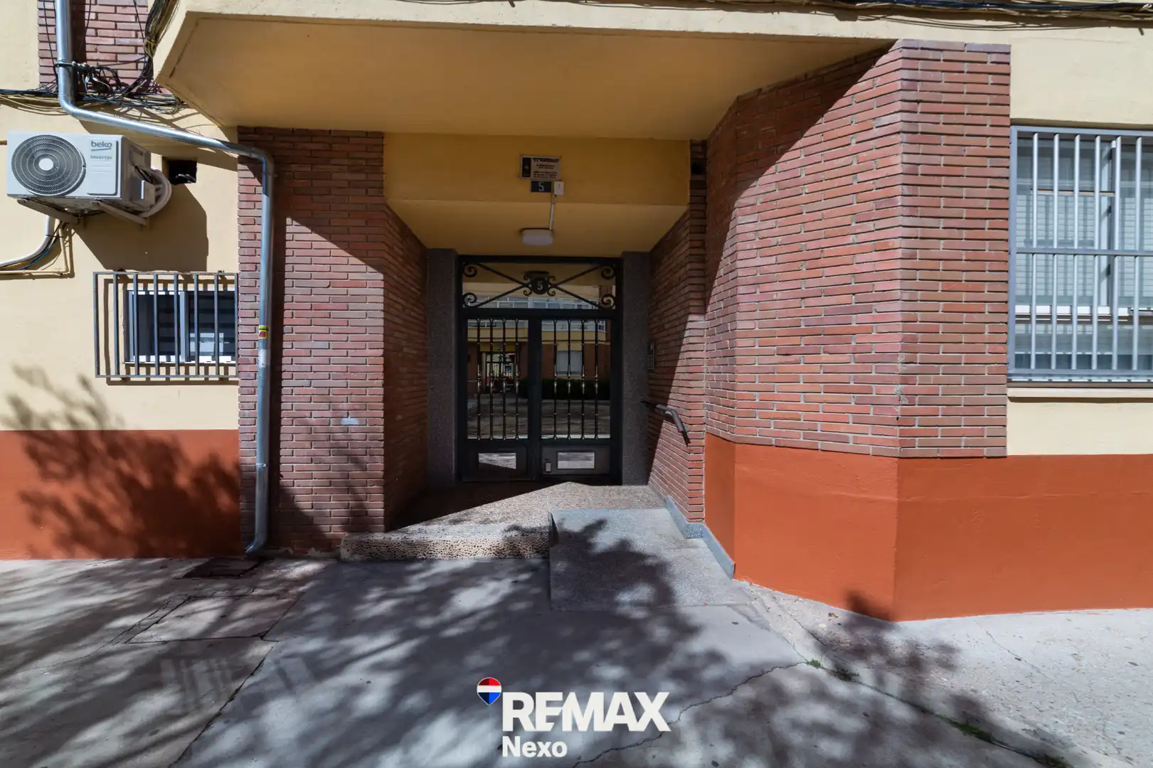 Piso en venta en Medina del Campo con Calefacción, Horno y Balcón