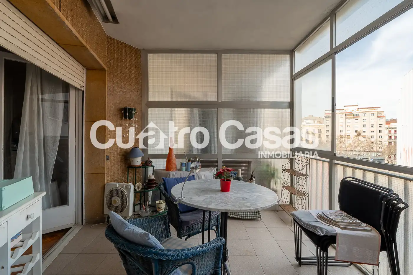 Terrasse von Wohnung zum Verkauf in  Barcelona Capital mit Klimaanlage, Heizung und Möbliert