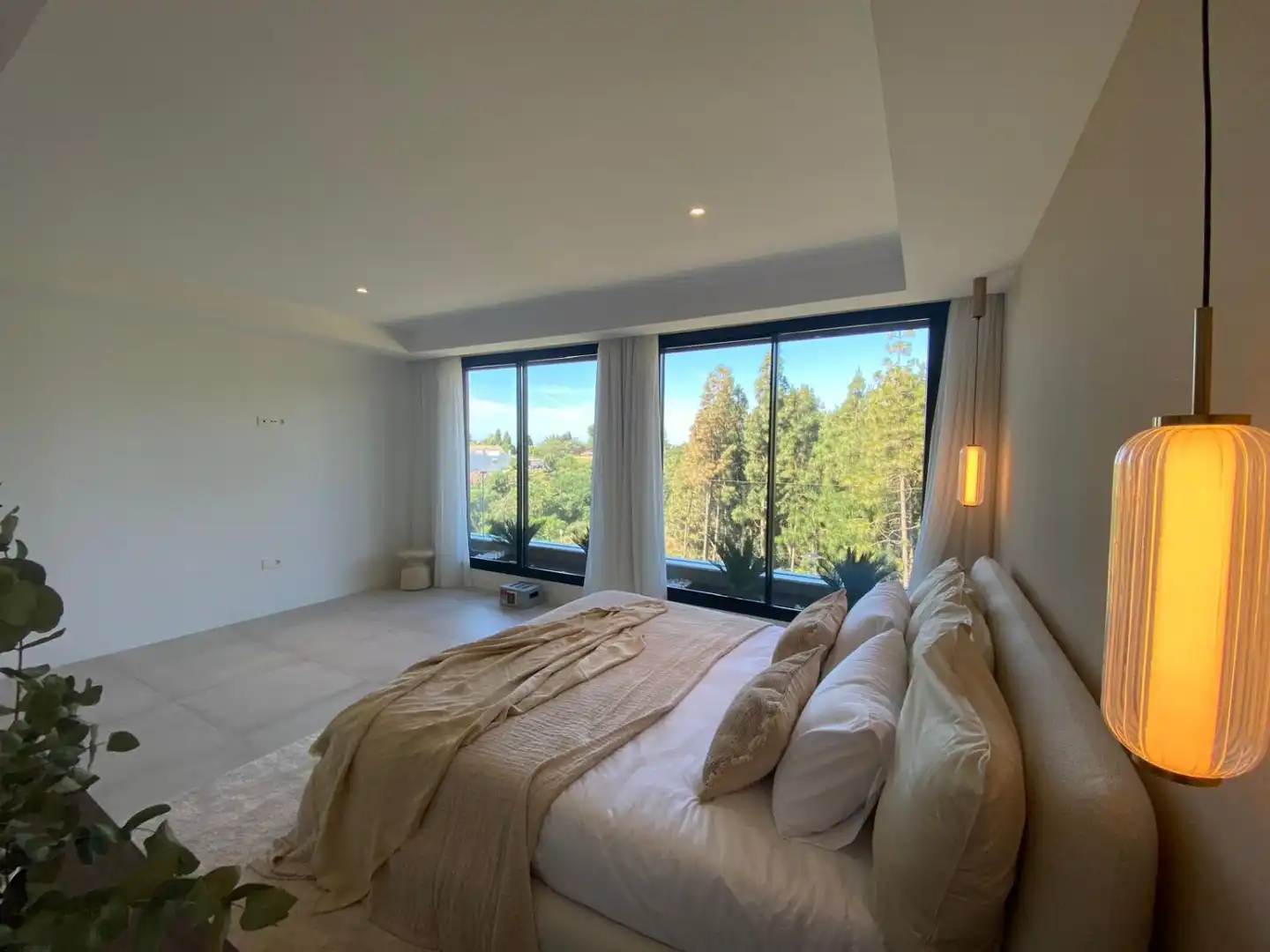 Dormitori de Casa o xalet en venda en Mijas amb Aire condicionat, Calefacció i Jardí privat