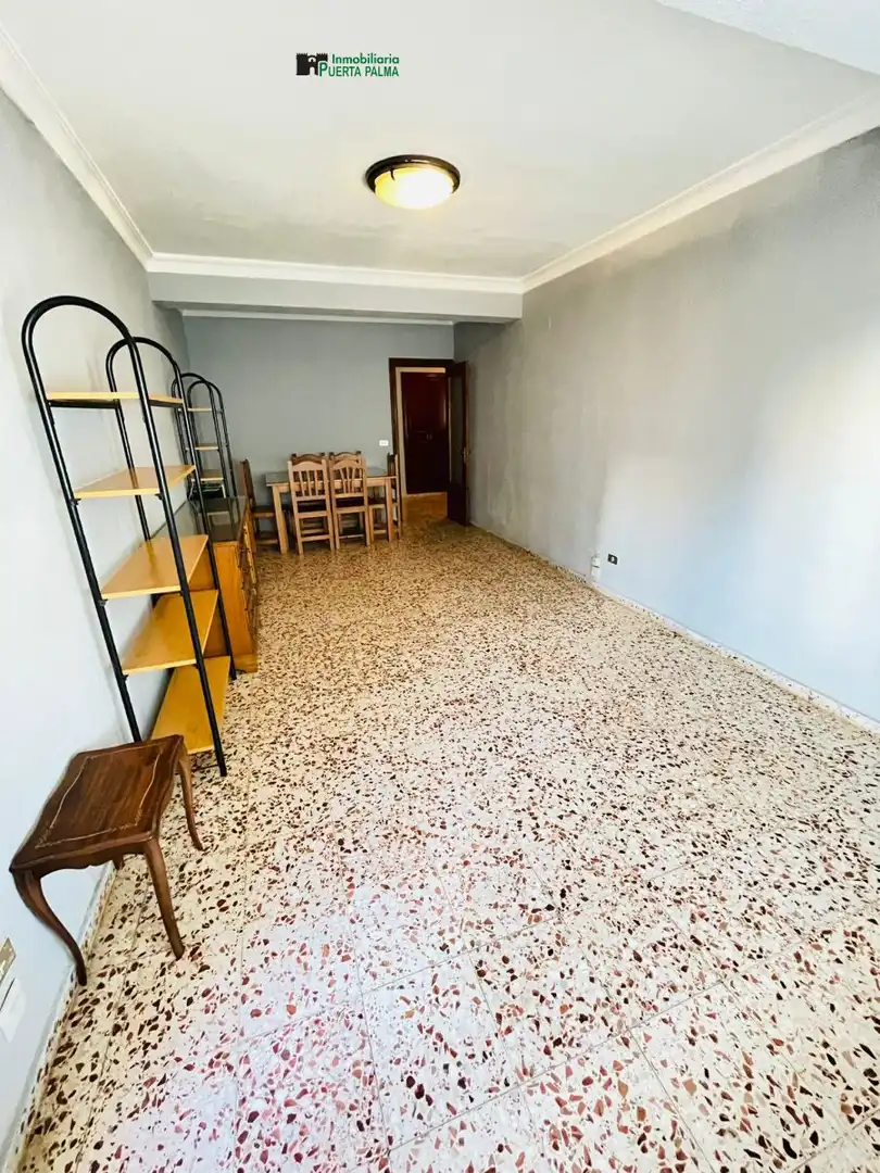 Appartamento con terrazza in vendita a Maria Auxiliadora - Barriada de Llera