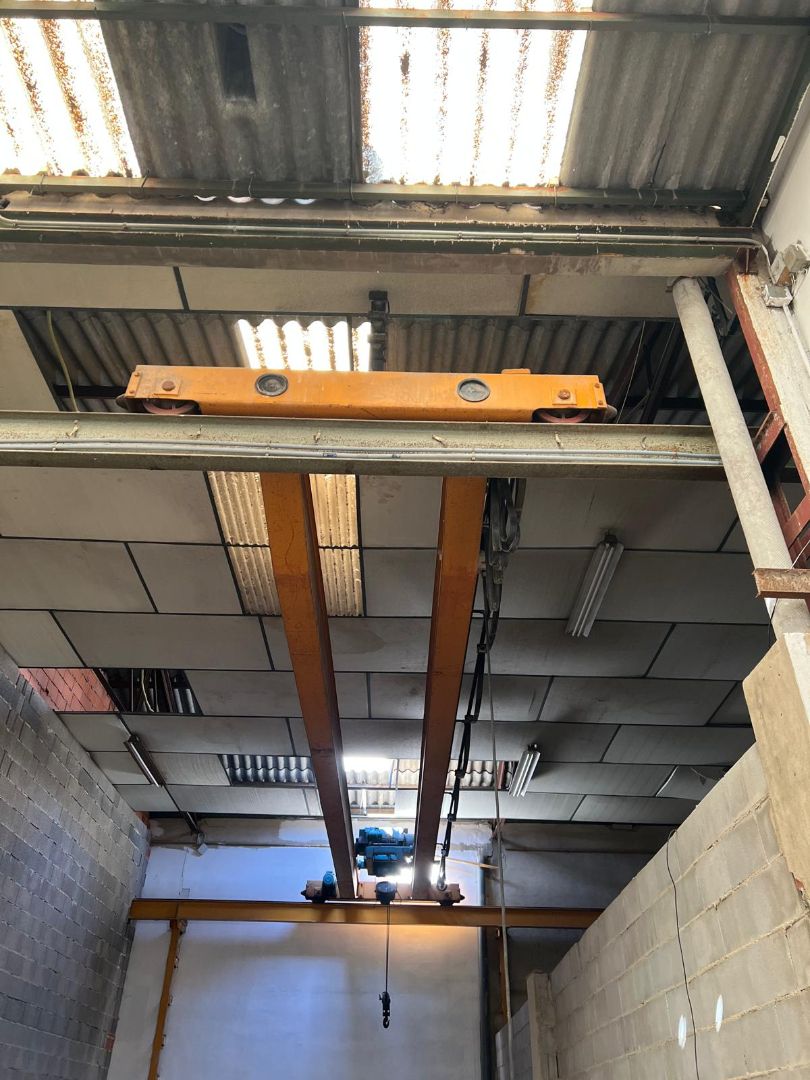Vista exterior de Nave industrial en venta en Manises