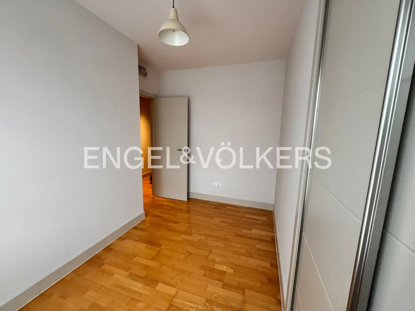 Flat for rent in Majadahonda  with Air Conditioner, Heating and Private garden