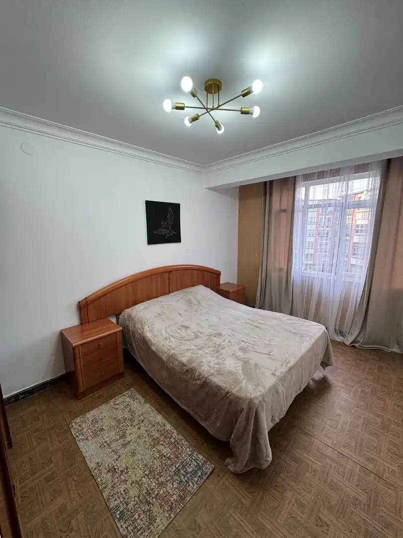 Bedroom of Flat for sale in Porta Nova