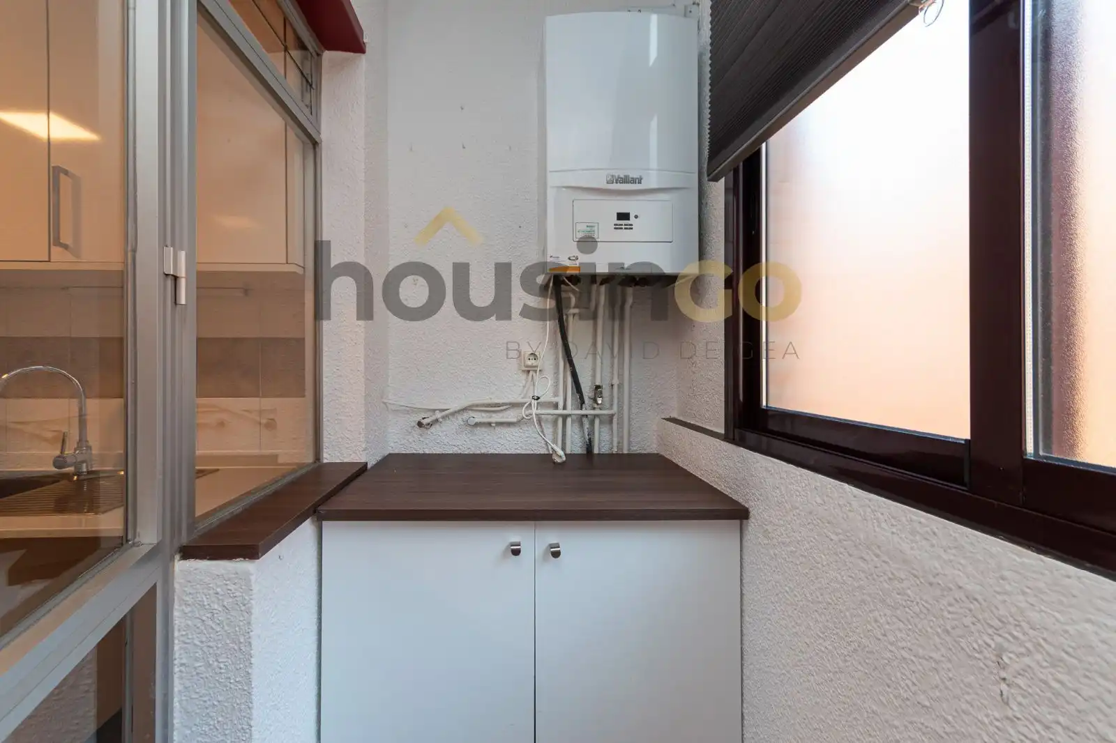 Balcony of Flat for rent in Madrid  with Air Conditioner, Heating and Storage room