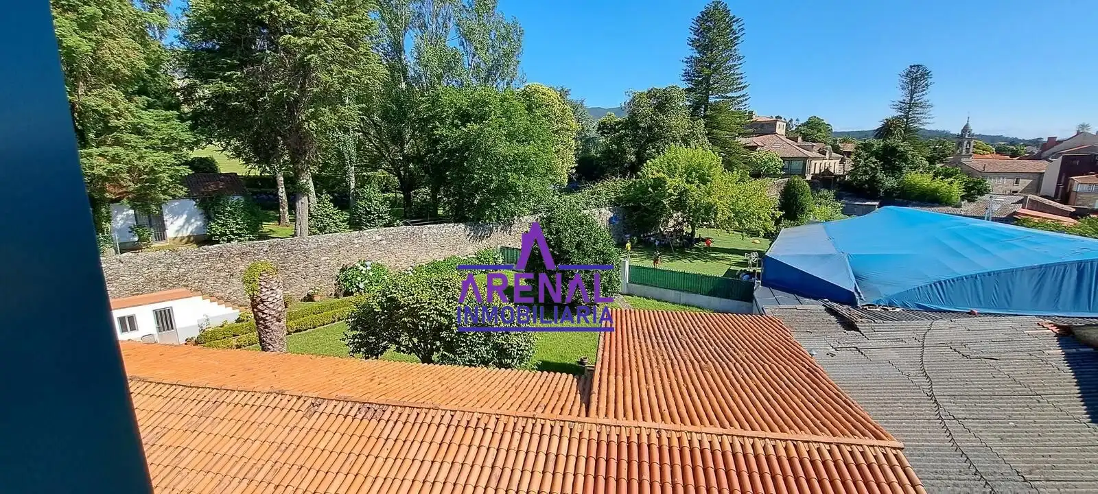 Pis en venda a A Pobra do Caramiñal