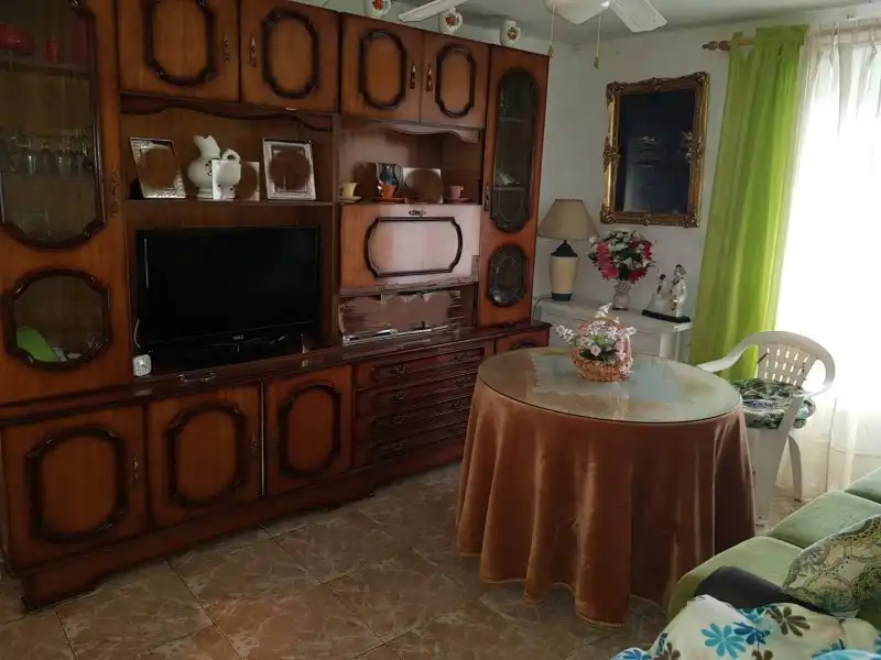 Sala de estar de Casa o chalet en venta en Mirabel con Jardín privado