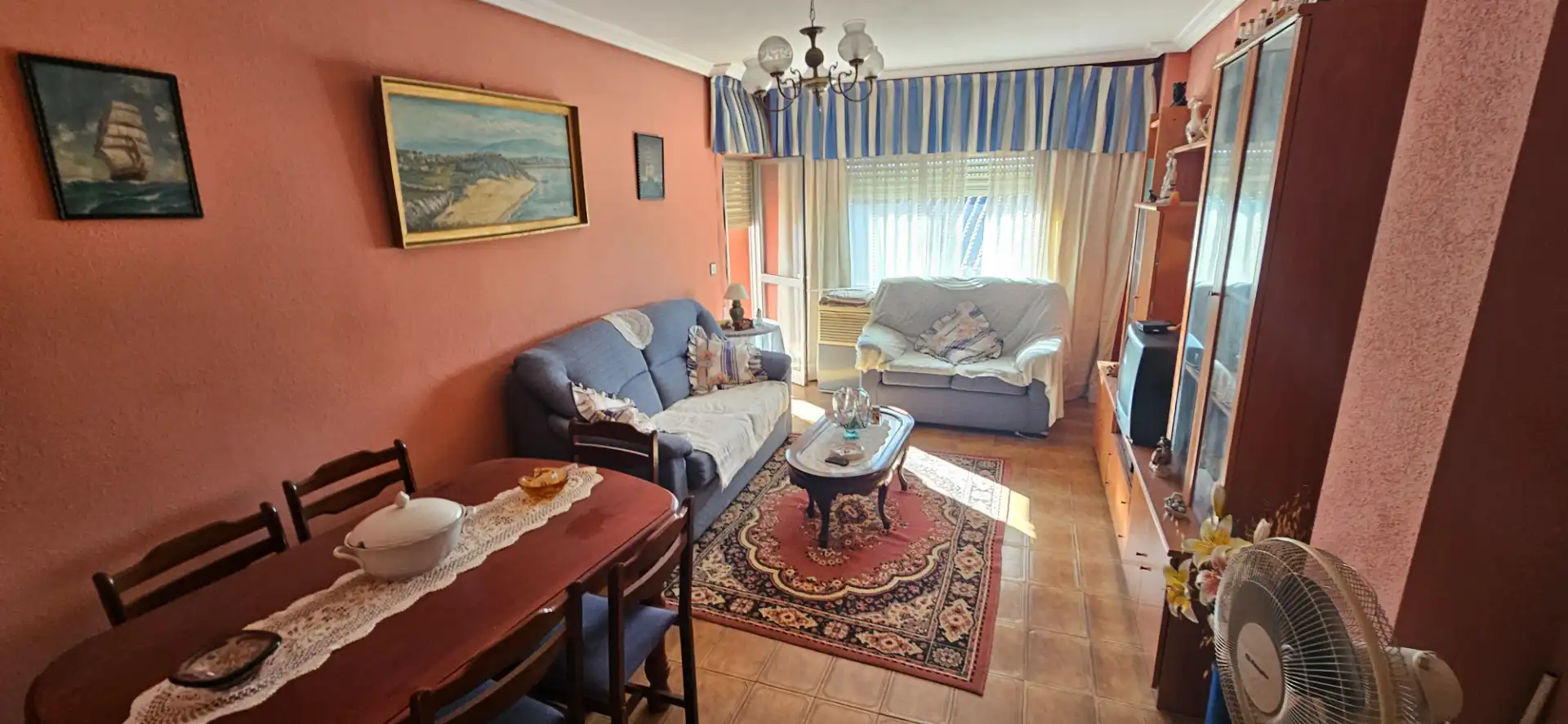 Sala d'estar de Pis en venda en Coria amb Moblat