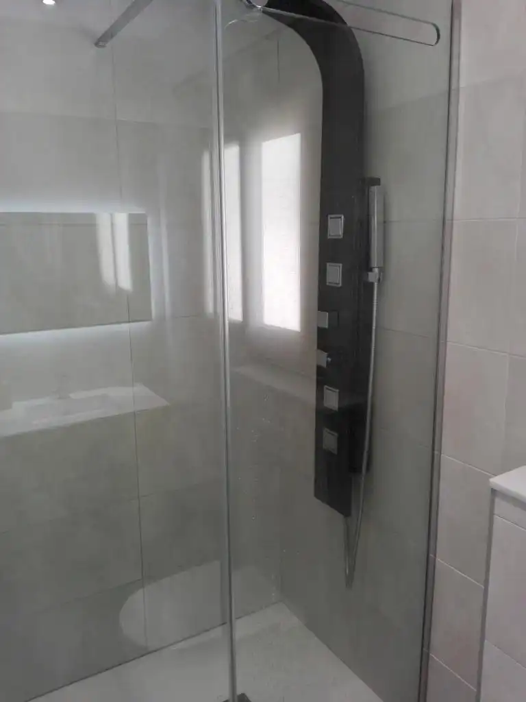 Bathroom of Attic for sale in Barcelona  with Air Conditioner and Terrace