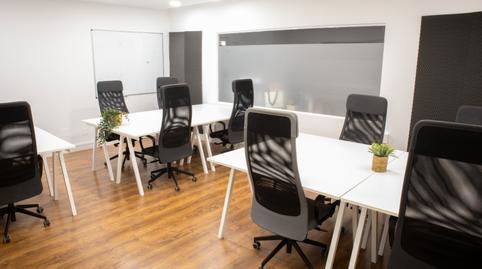 Foto 2 de Oficina de lloguer a Calle de Henri Dunant, 17, Nueva España, Madrid