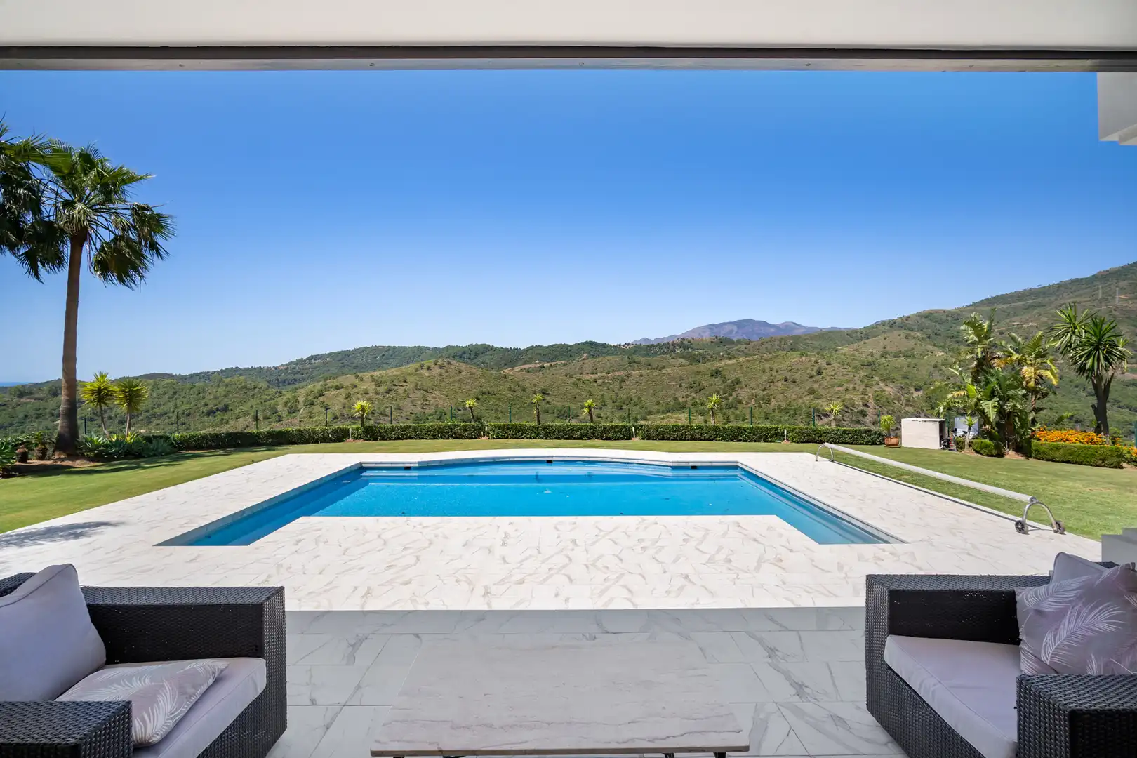 Chalet con terraza en venta en Montemayor - Marbella Club, imagen 6
