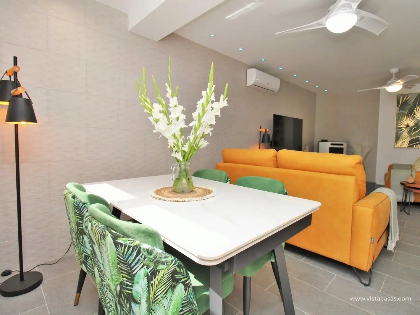 Bungalow con terraza en venta en Orihuela Costa, imagen 6