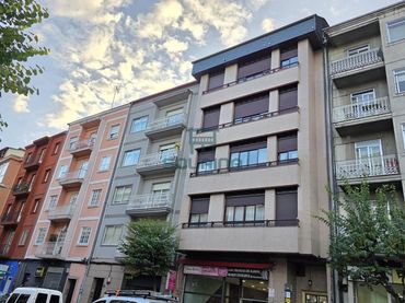 Apartament amb balcó en venda a Ventiun