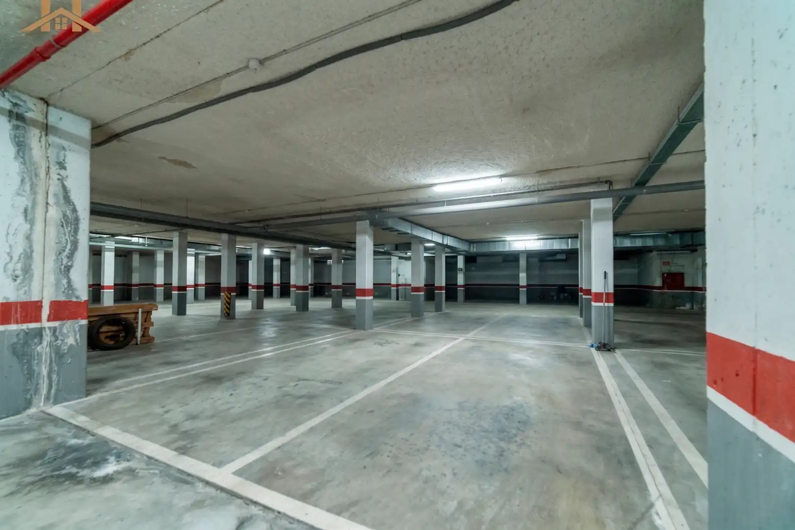 Parking of Ground floor for sale in Navalcarnero  with Heating, Private garden and Parquet flooring