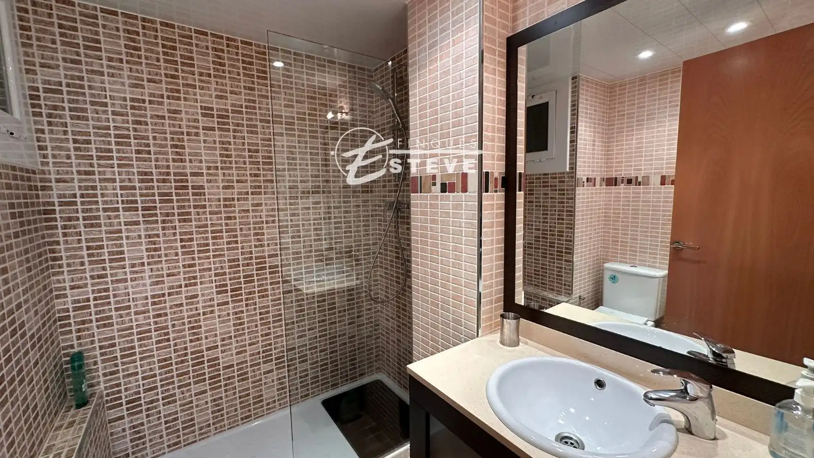 Baño de Piso en venta en Calafell con Aire acondicionado, Terraza y Trastero