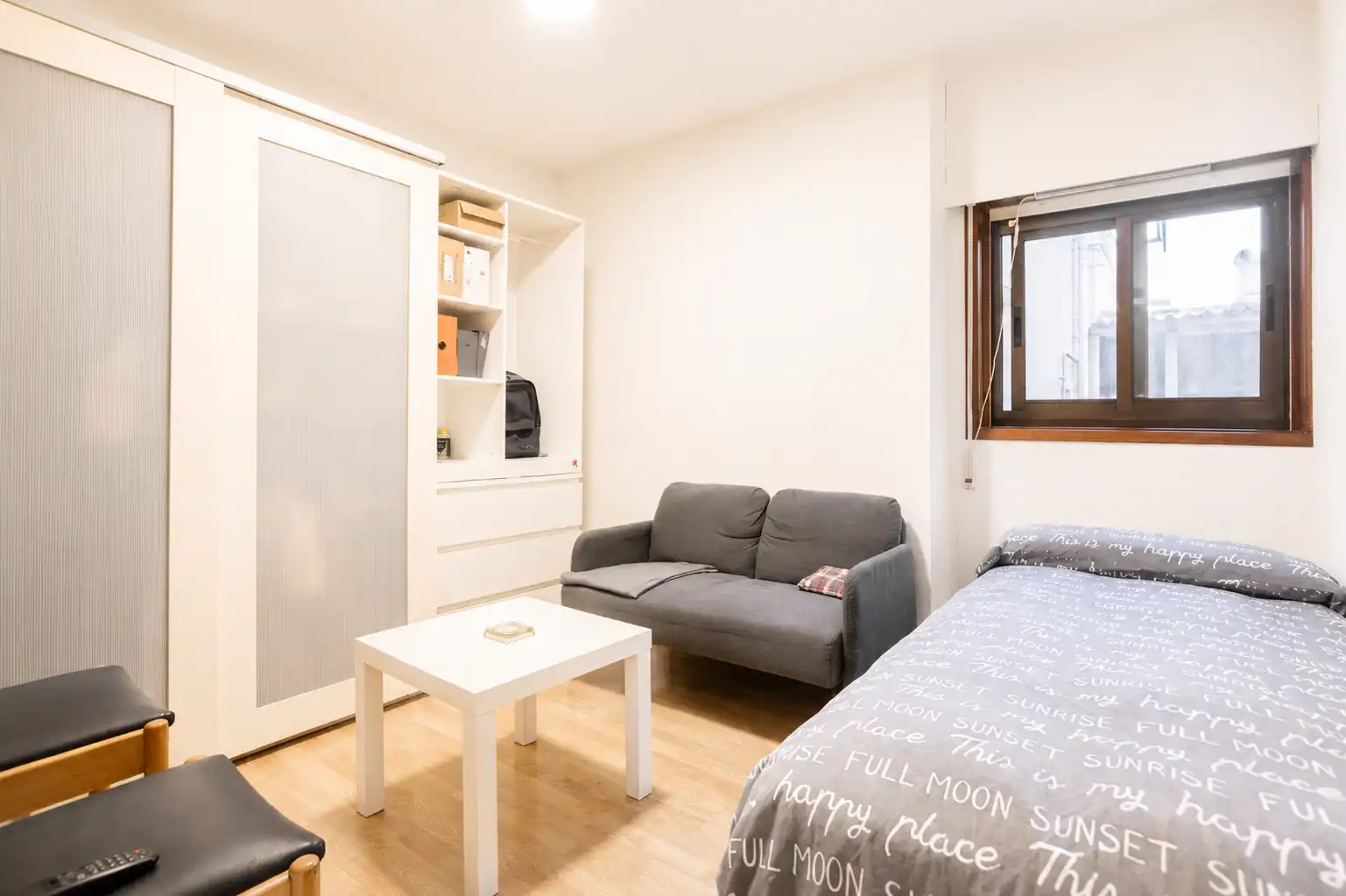 Habitación de Piso en venta en A Coruña Capital  con Calefacción, Terraza y Trastero
