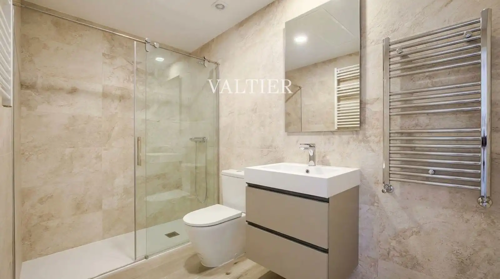Bathroom of Flat for rent in Arganzuela