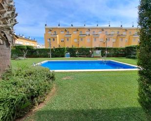 Piscina de Pis de lloguer en Benicarló amb Aire condicionat, Terrassa i Piscina