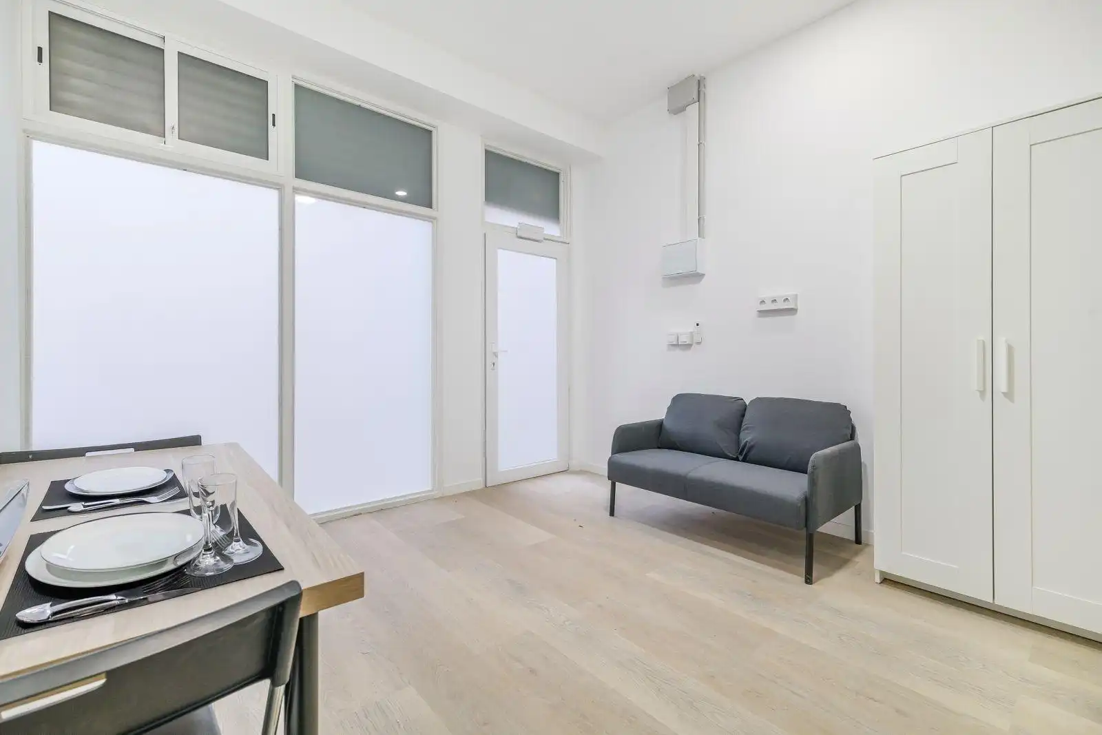 Sala de estar de Loft en venta en L'Hospitalet de Llobregat con Parquet
