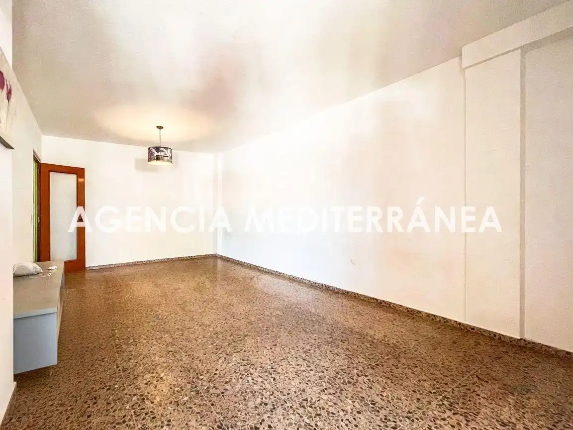 Flat for sale in Silla
