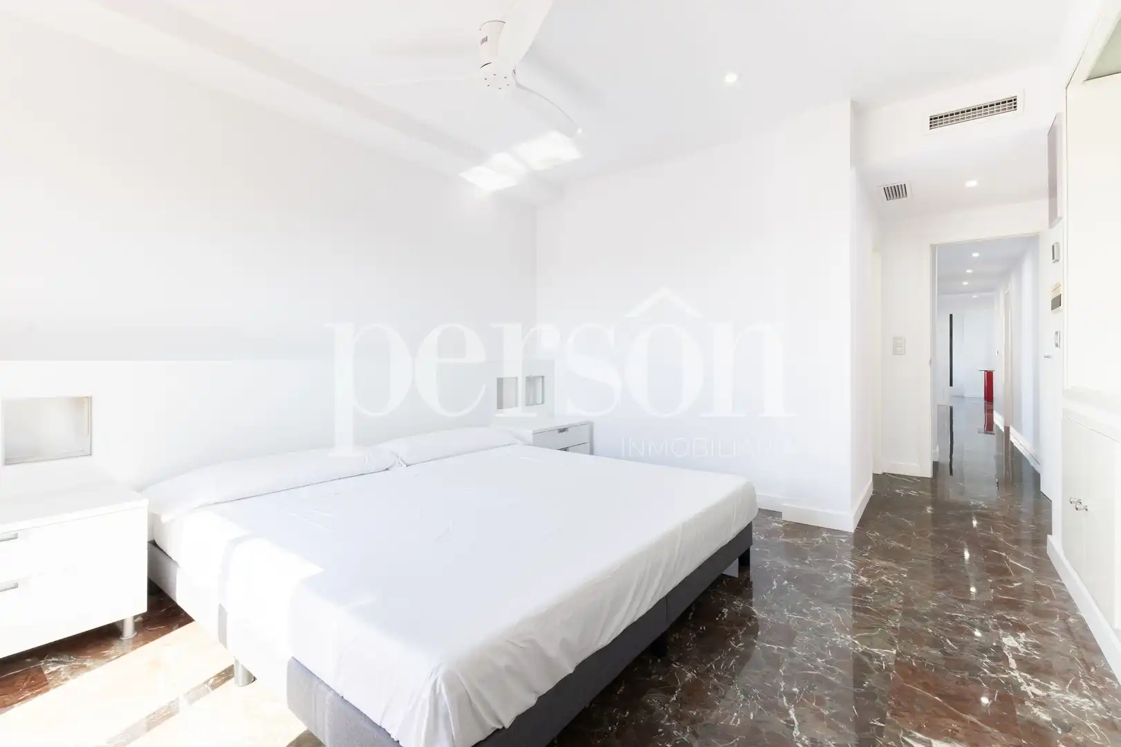 Habitación de Piso de alquiler en Valencia con Calefacción, Terraza y Amueblado