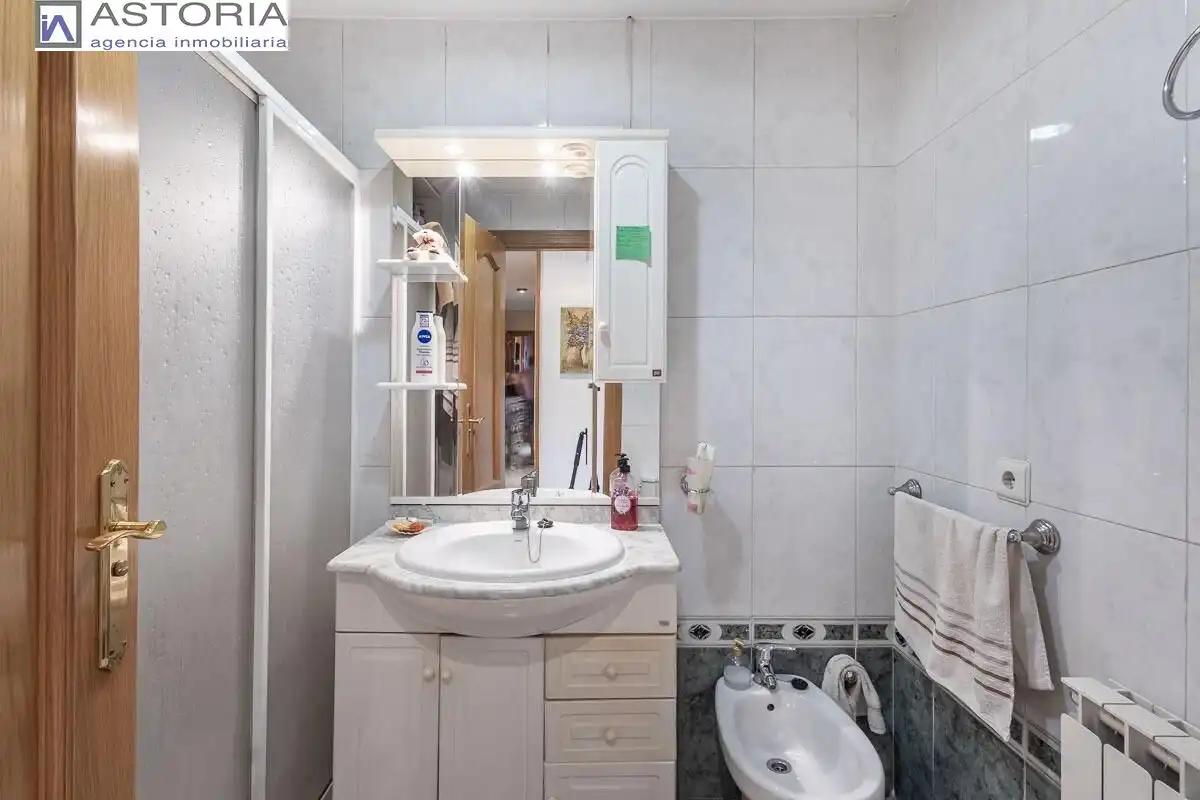Piso con terraza en venta en Calle Calle Periodista Fernando Gómez de la Cruz, imagen 24