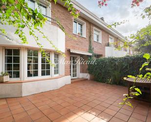 Jardí de Casa o xalet en venda en Esplugues de Llobregat amb Aire condicionat, Calefacció i Terrassa