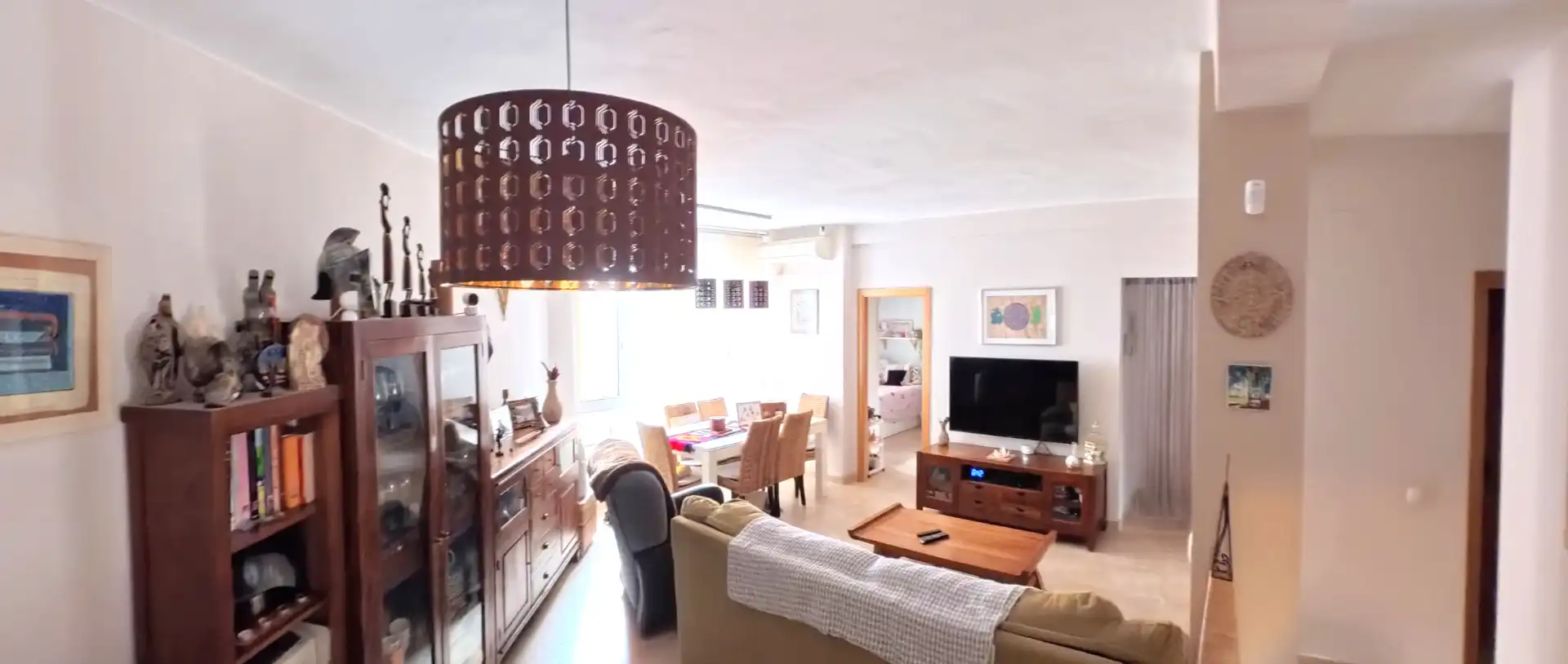Living room of Flat for sale in Sevilla  with Air Conditioner, Heating and Oven