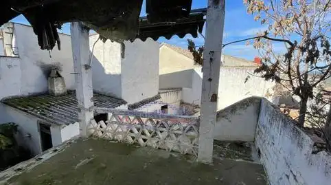 Vista exterior de Casa adosada en venda en Castellar amb Balcó