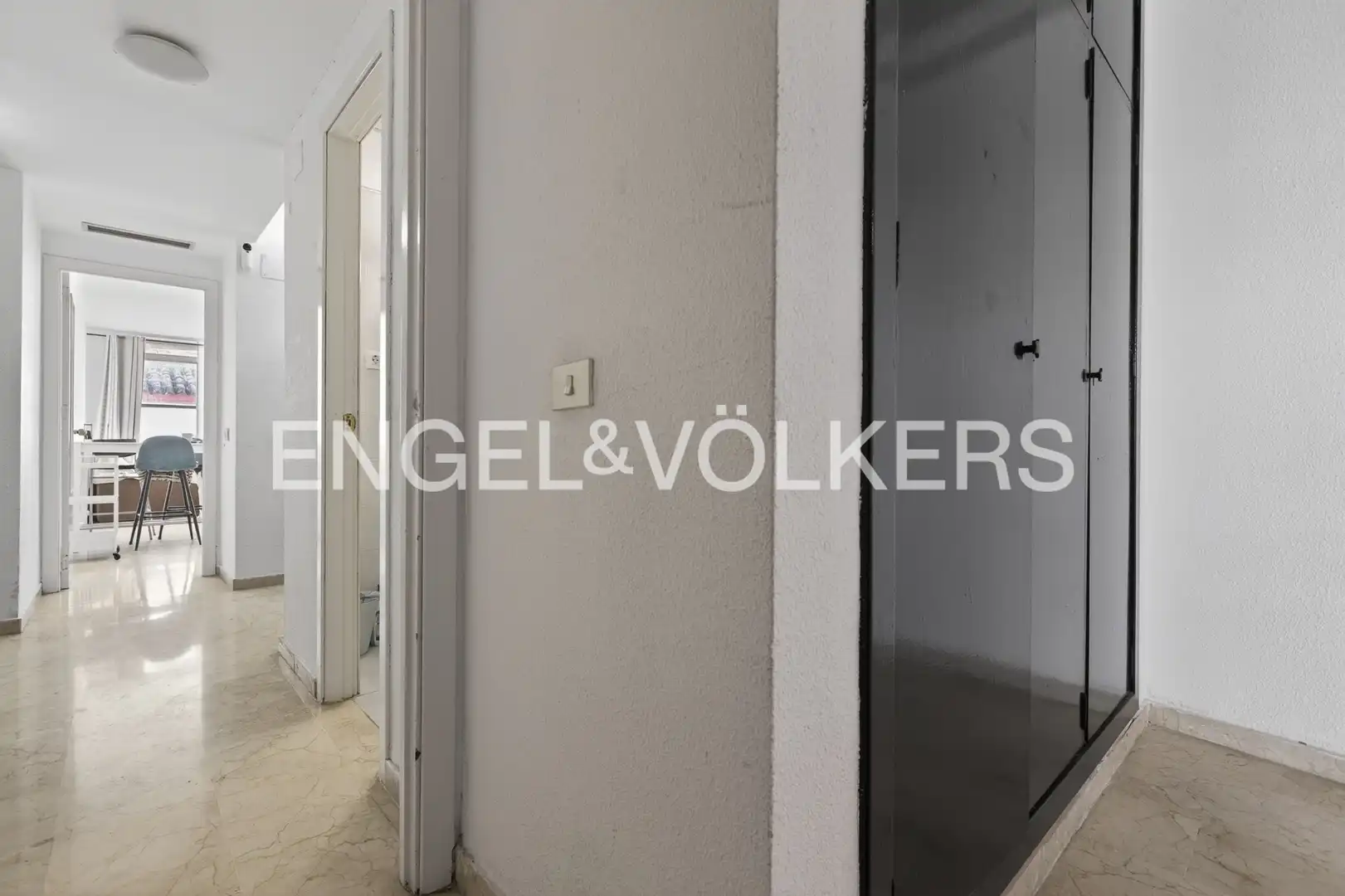 Duplexes for sale in Sevilla  with Air Conditioner and Heating