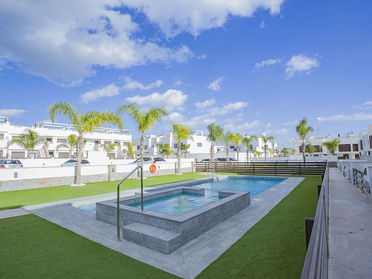 Swimming pool of House or chalet for sale in Pilar de la Horadada  with Air Conditioner, Heating and Private garden