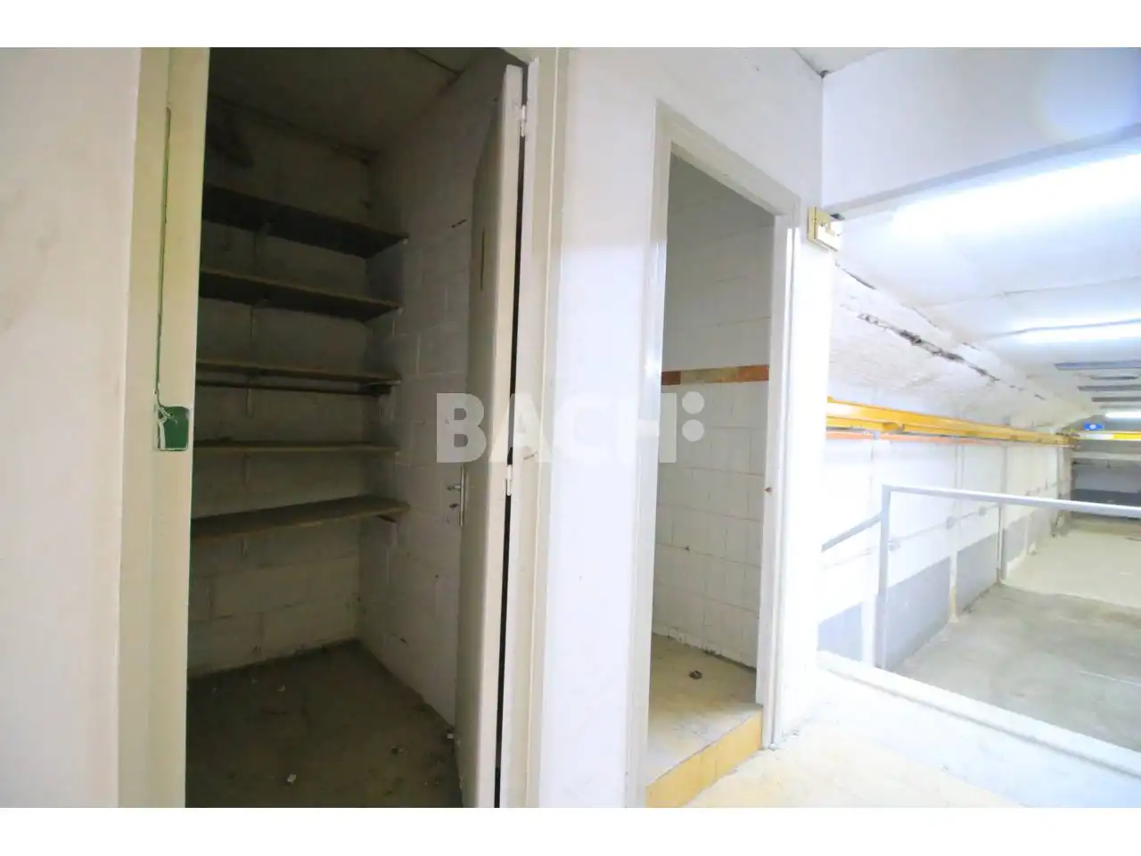 Nave industrial de alquiler en Vic