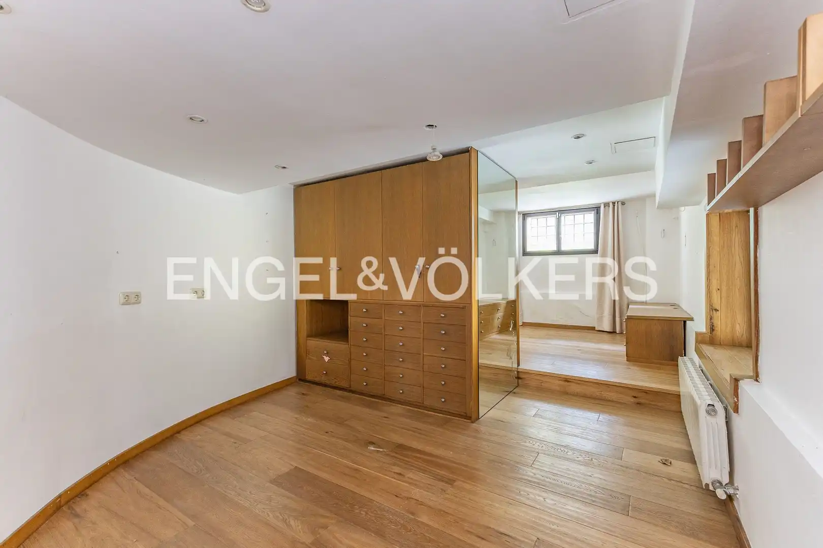 Houses for sale in Barcelona  with Heating, Private garden and Parquet flooring