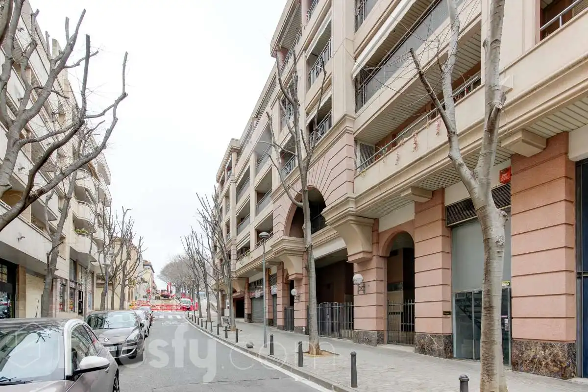 Exterior view of Flat for rent in El Coll