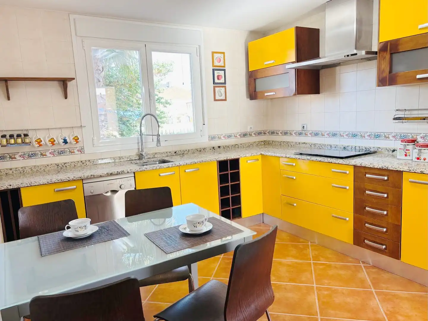 Cuina de Casa o xalet en venda en Serranillos del Valle amb Aire condicionat, Calefacció i Jardí privat