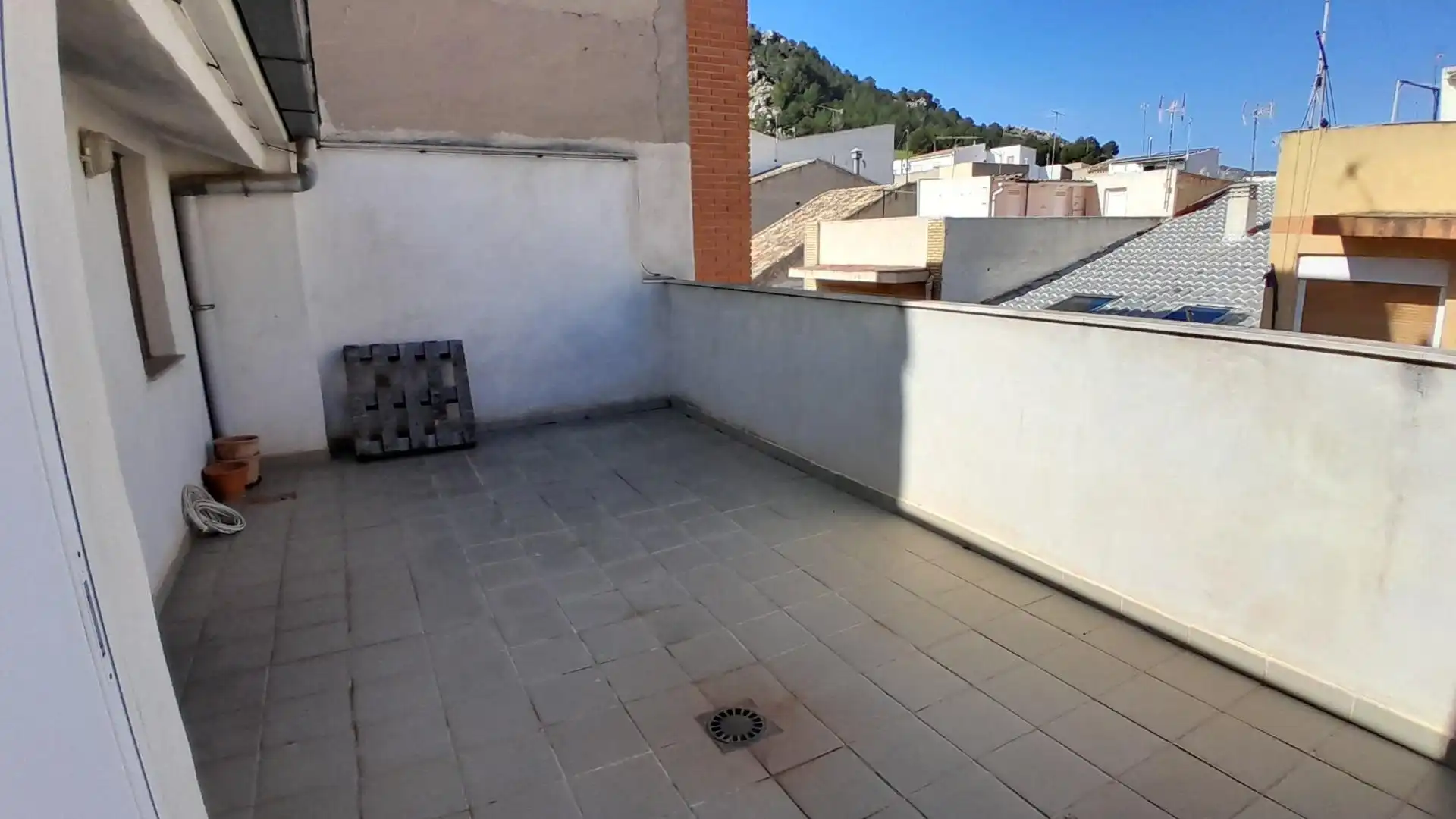 Terrassa de Casa o xalet en venda en Yecla amb Calefacció, Traster i Moblat