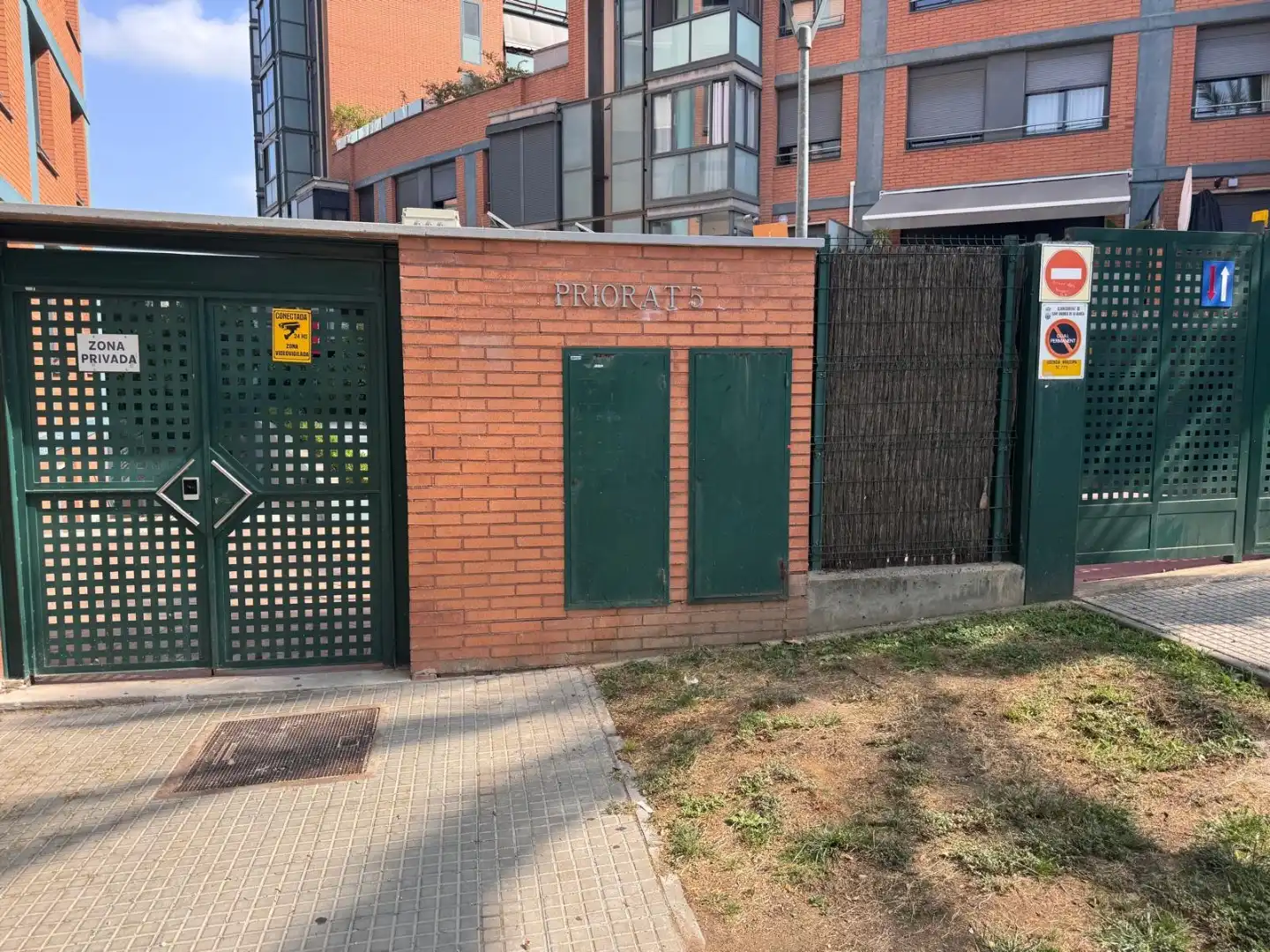 Individuel à vendre à Carrer del priorat 5, imagen 2