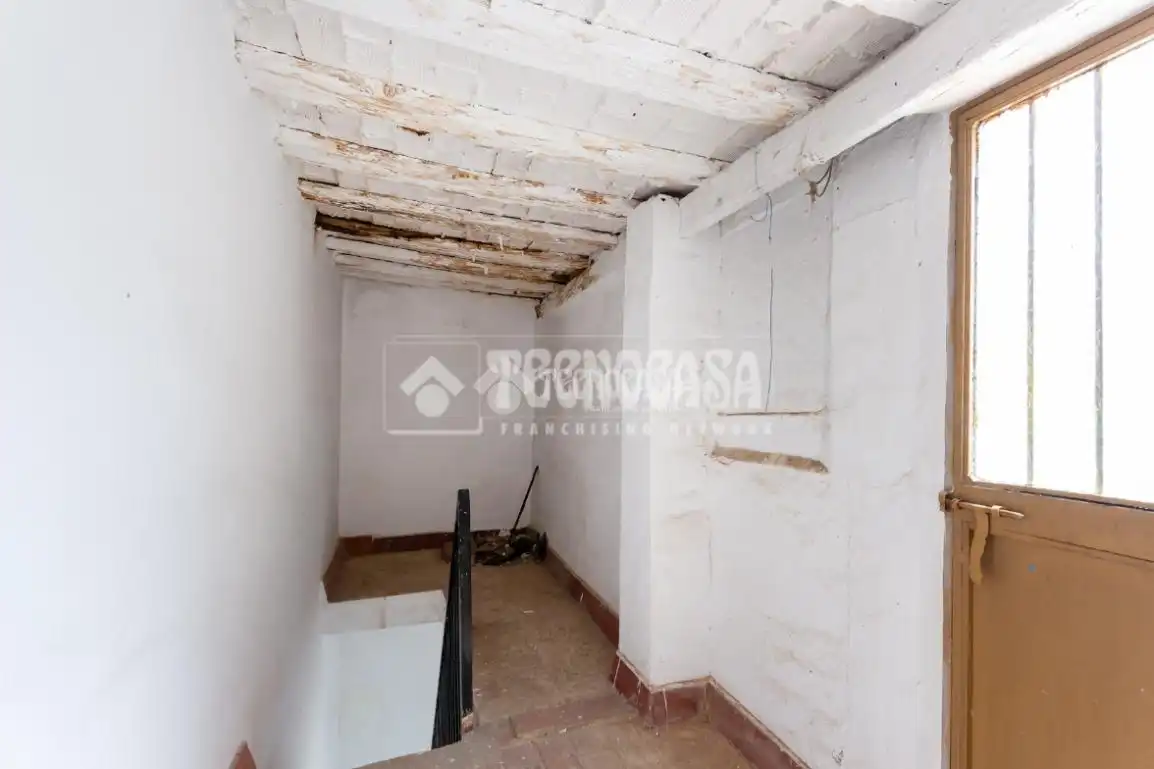 Einfamilien-Reihenhaus zum Verkauf in Vélez-Málaga mit Terrasse und Balkon