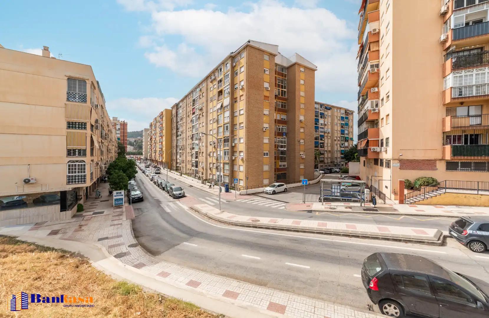 Außenansicht von Wohnung zum Verkauf in Málaga mit Möbliert, Ofen und Waschmaschine