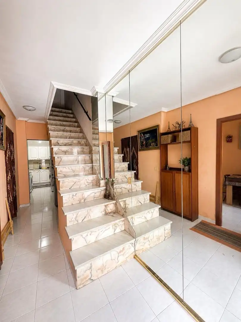Houses for sale in Algeciras